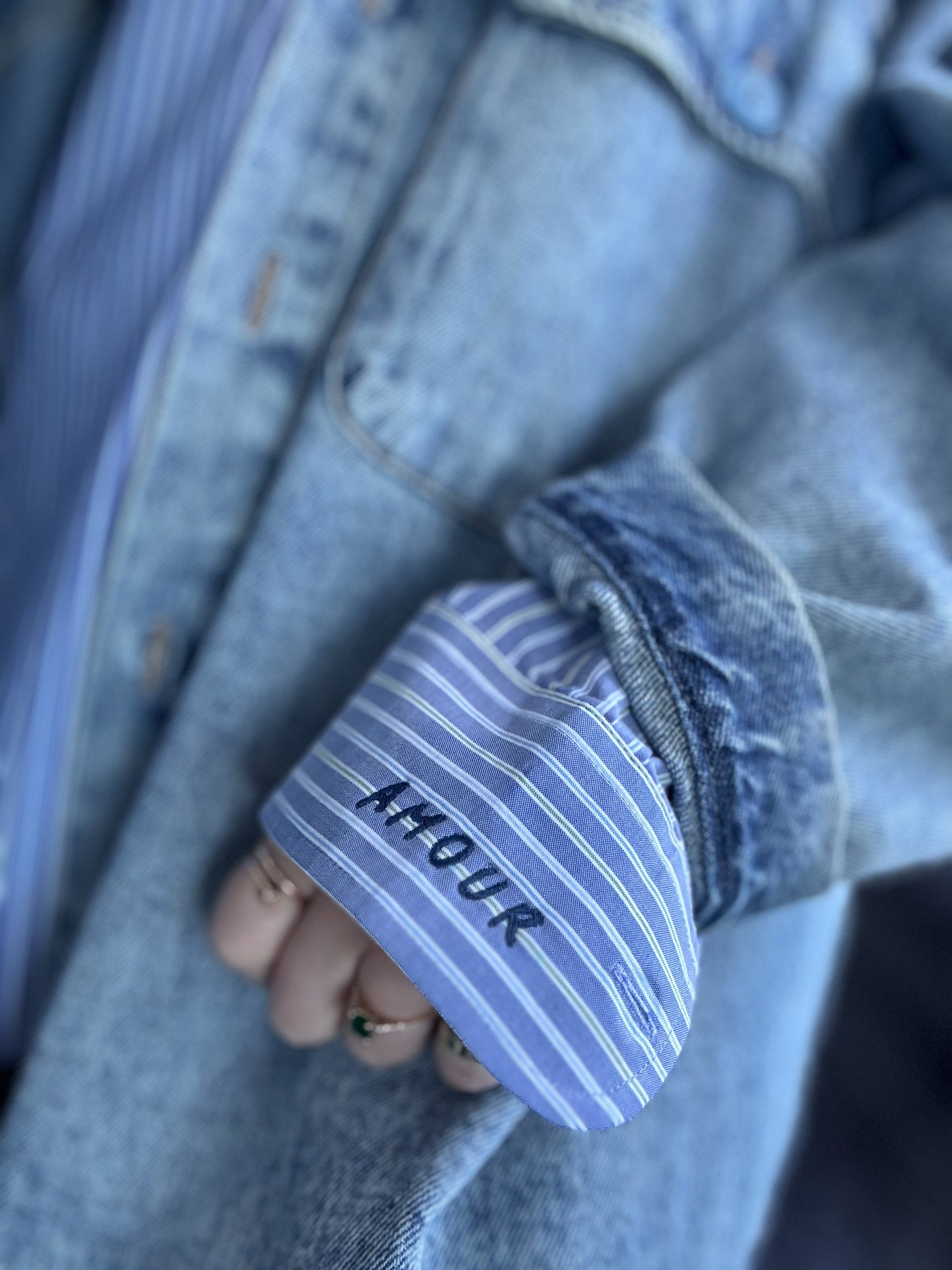 Amour - blue stripe shirt (L)